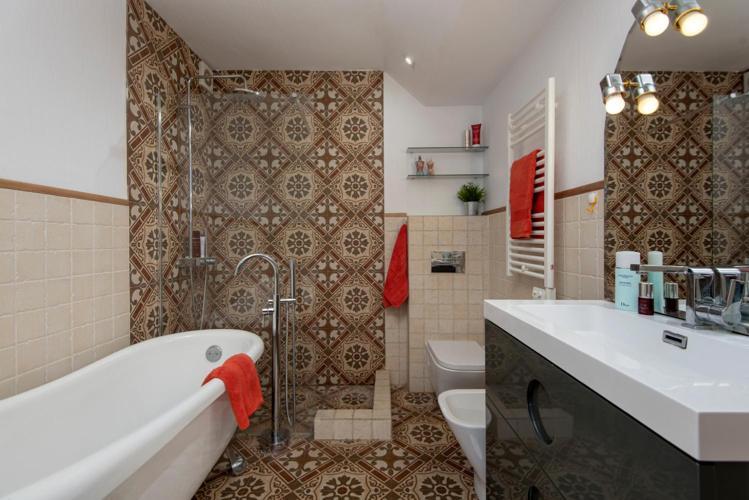 Beautiful Spanish In Apartment Torremolinos
